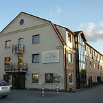 Hotel Komforthotel - Stadt-gut-hotel 3*
