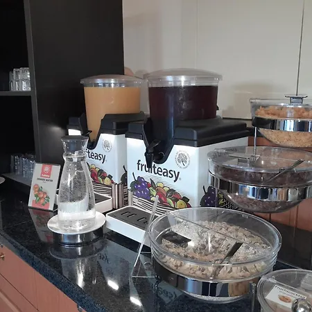 Komforthotel - Stadt-gut-hotel מלון 3*