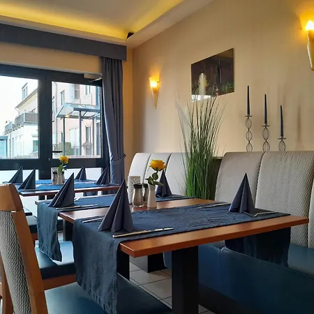 Hotel Komforthotel - Stadt-gut-hotel 3*