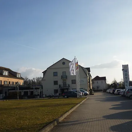 Hotell Komforthotel - Stadt-gut-hotel 3*