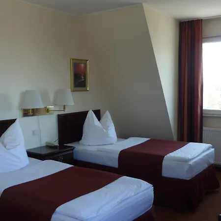 Komforthotel - Stadt-gut-hotel Hotell 3*