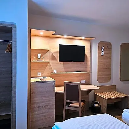 Komforthotel - Stadt-gut-hotel Hotell