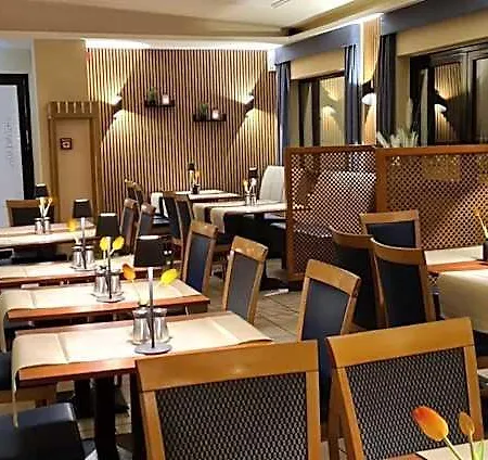 Hotell Komforthotel - Stadt-gut-hotel Großbeeren