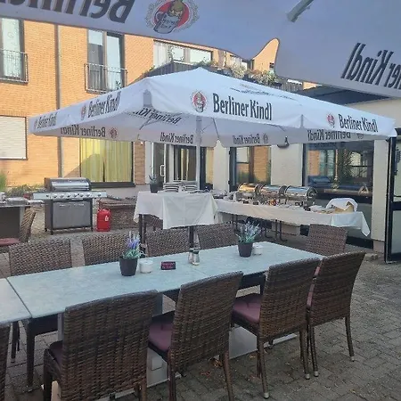 Komforthotel - Stadt-gut-hotel Hotell 3*