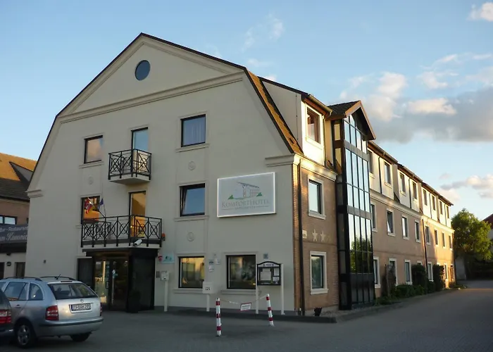 מלון Komforthotel - Stadt-gut-hotel 3*